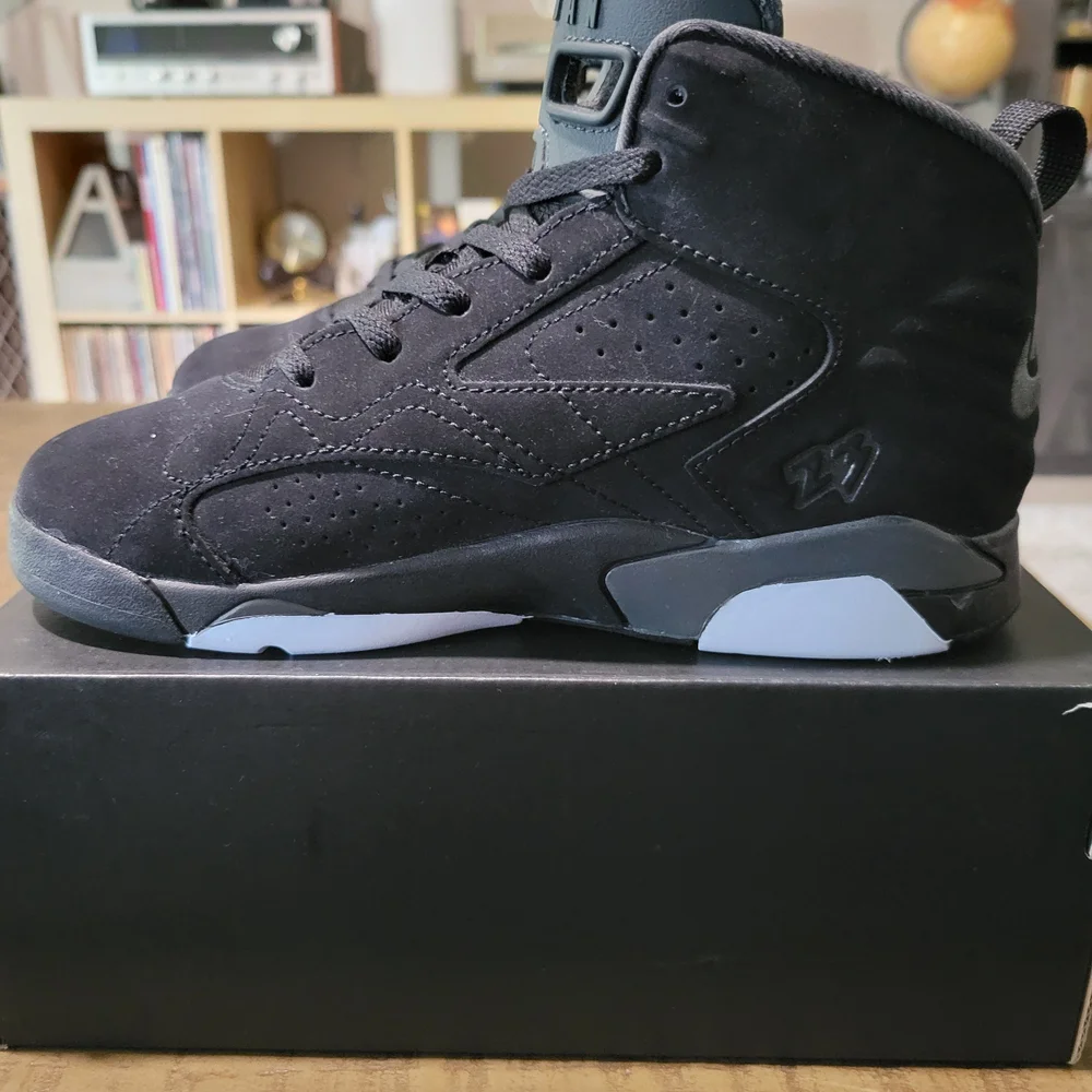 Boys Jordan MVP Size 3Y Worn Once - Picture 5 of 11